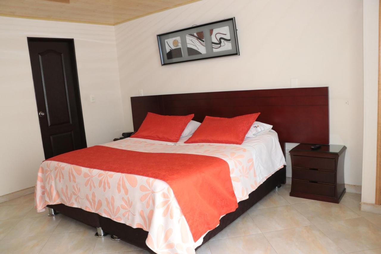 Hoteles Bogota Inn El Lago Country Zona Rosa Zewnętrze zdjęcie