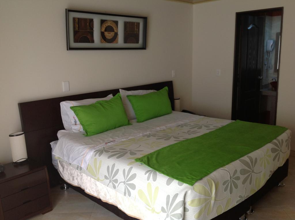 Hoteles Bogota Inn El Lago Country Zona Rosa Pokój zdjęcie
