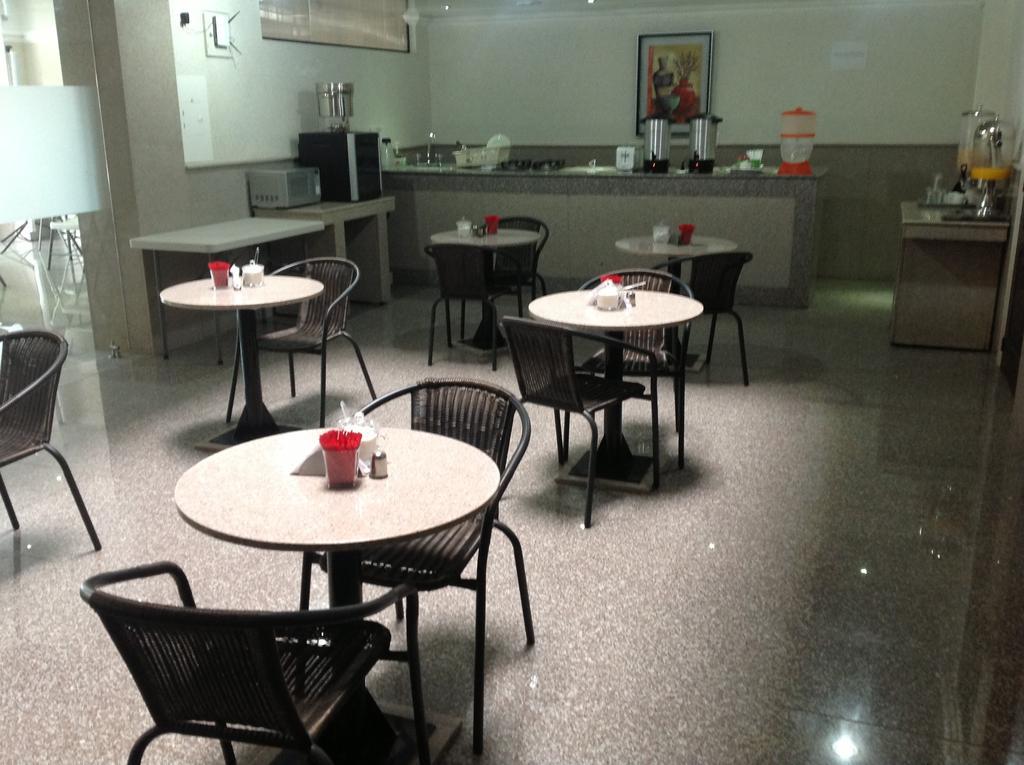 Hoteles Bogota Inn El Lago Country Zona Rosa Zewnętrze zdjęcie